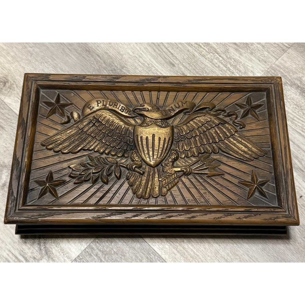 Avon Wooden look Keepsake Box Eagle Pluribus Unum Jewelry Treasure Chest Vintage